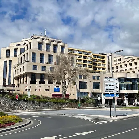 Center Marina View Brown Διαμέρισμα Φουνκάλ